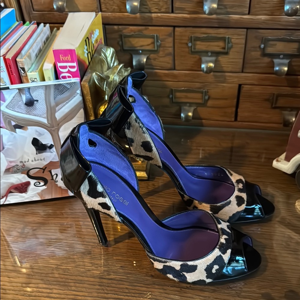 Leopard Print Peep Toe Heels by Sergio Rossi. Bows on the back of the heel.